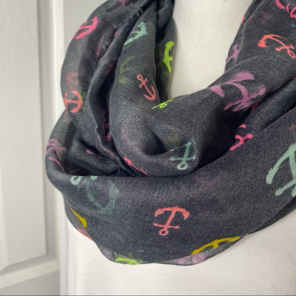 Anchor Infinity Scarf - Picture 2 of 3